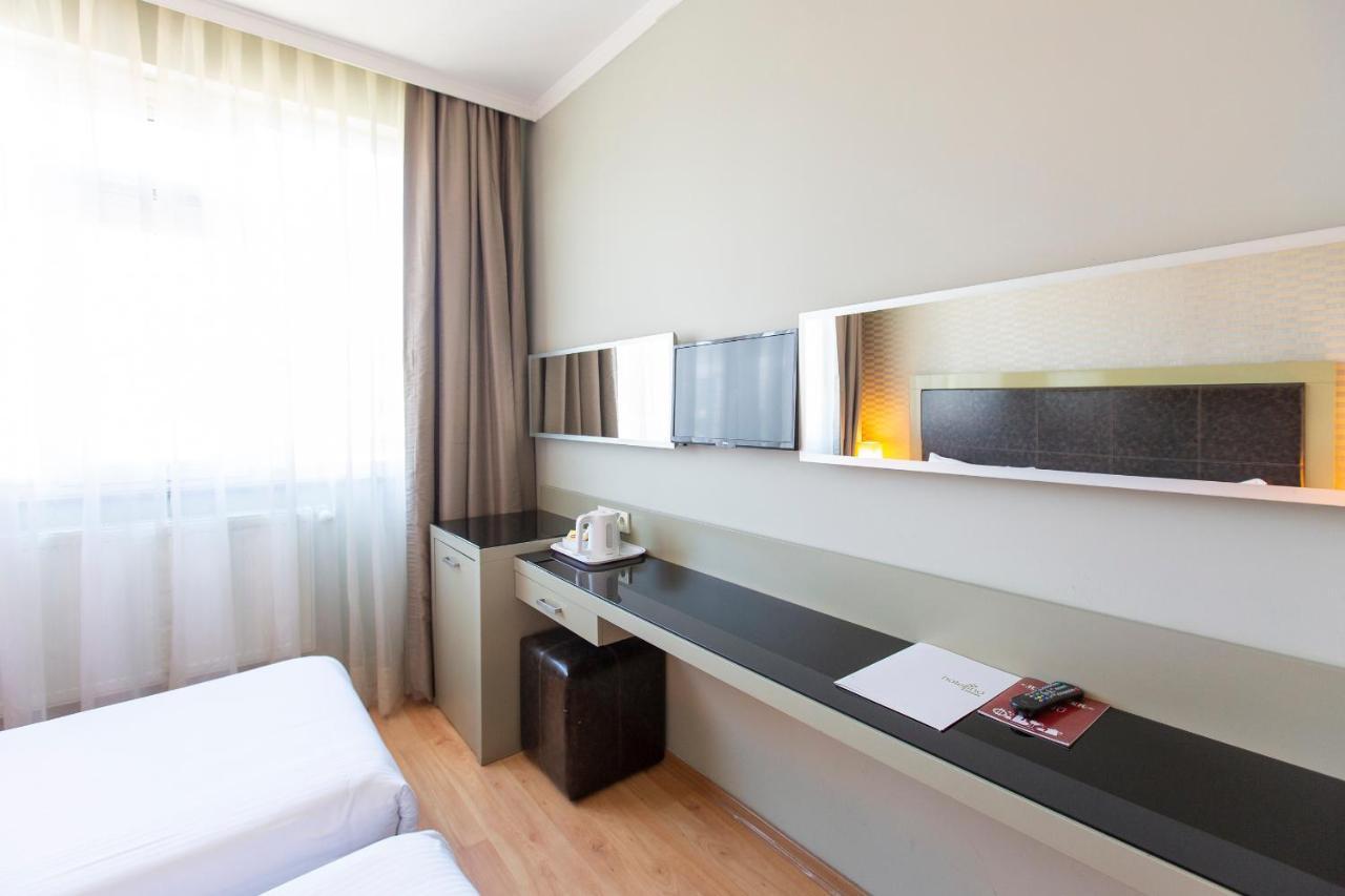 Triple Room,1209828337:JPEG